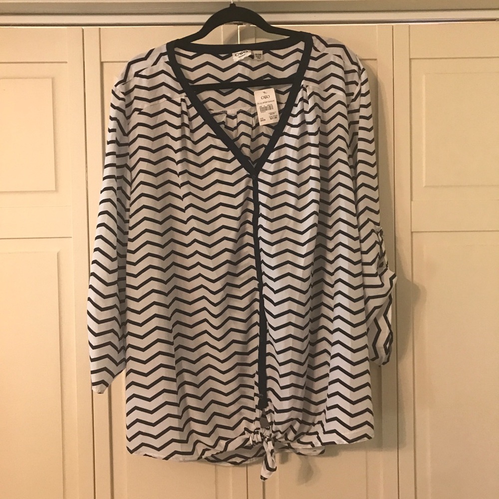 Cato white and navy blouse